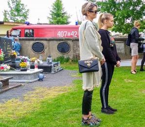 [VIDEO] Uroczystość Pogrzebowa 3,5-letniego Kacperka. Maja Rutkowski, w imieniu Biura Rutkowski, pożegnała poszukiwanego przez 12 dni chłopca