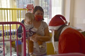 Terytorialsi z Mikołajem odwiedzili szpitale