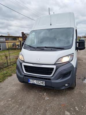 Skradziono Peugeota Boxera. Właściciel firmy transportowej prosi o pomoc w odnalezieniu auta Krzysztofa Rutkowskiego