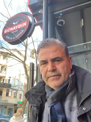 [VIDEO] Mieszkająca w Niemczech Polka martwi się o swojego przyjaciela - tureckiego biznesmena!  Zeki Oğuz został porwany spod sklepu w Stambule, w biały dzień, w sobotę 18 marca 2023 r. ok. godz. 14! 