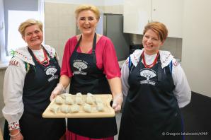 [VIDEO] Małżonka Prezydenta odwiedziła społeczność Koła Gospodyń Wiejskich w Zagrodach