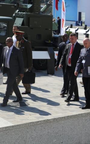 Międzynarodowy Salon Przemysłu Obronnego 2015 z policyjnymi akcentami w Kielcach