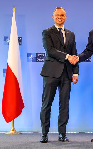 [VIDEO] Spotkanie Prezydenta Andrzeja Dudy z Sekretarzem Generalnym NATO w Brukseli