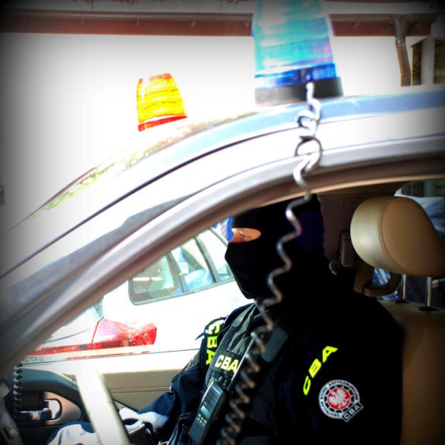 Przeszukanie w domu posła w związku z podejrzeniem korupcji