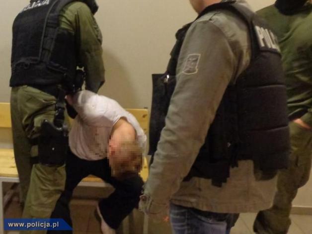Zatrzymany za atak paralizatorem. Poraził policjanta!