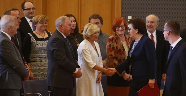 Nagrody premiera za wybitne osiągnięcia naukowe, naukowo-techniczne i artystyczne rozdane