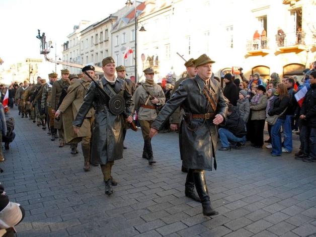 Warszawa: Zgromadzenia i Bieg Niepodległości