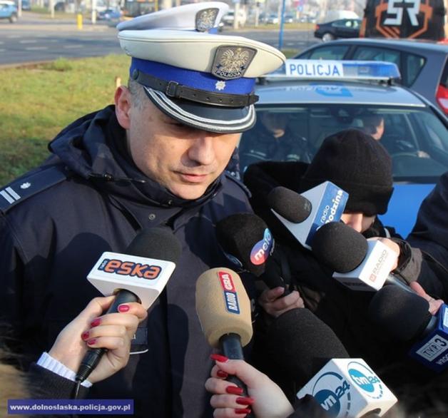 [VIDEO] Ponad 12 tys. ujawnionych wykroczeń, blisko 870 zatrzymanych praw jazdy to tylko część efektów pracy policjantów z dolnośląskiej grupy SPEED
