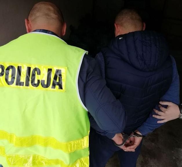 Wyłudzali płatności, włamywali się na konta bankowe i prali pieniądze